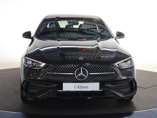 Mercedes-Benz C-KLASSE 300e Business Solution AMG | Panoramaschuifdak | Nightpakket | 360°-camera | DIGITAL LIGHT | 19" multispaaks AMG velgen |