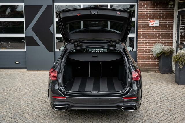 Mercedes-Benz C-KLASSE 180 AMG Line | Panorama | Night Edition | Memory | 360 | Leder | NL-auto |