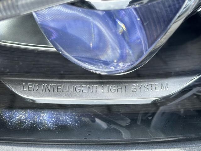 Mercedes-Benz C-KLASSE Cabrio 180 AMG Line Nekverwarming | Stoelverw. | Camera | Intelligent LED