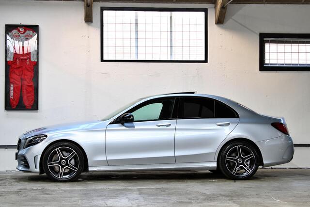 Mercedes-Benz C-KLASSE 180 Business Solution AMG | Panoramadak | 360 Camera | LED | NL auto | 1e eigenaar |