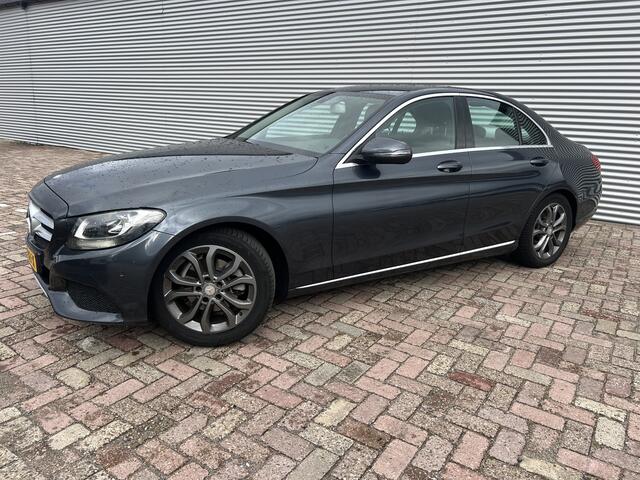 Mercedes-Benz C-KLASSE 180 | Nieuw Binnen! | Half leder | Stoelverwarming | Trekhaak
