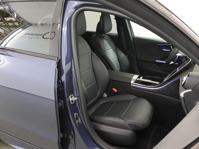 Mercedes-Benz C-KLASSE Estate 180 AMG Line | Nightpakket | 19-Inch | Panoramadak | Apple Car Play | Massagestoelen | Stoelventilatie + -verwarming