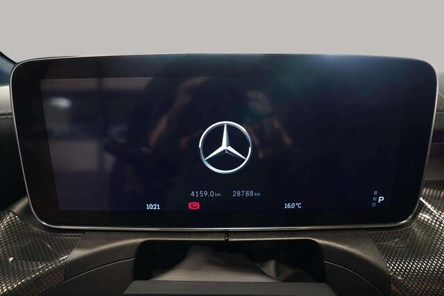 Mercedes-Benz C-KLASSE 200 AMG Line | Pano | Designo Magno | Night Pakket