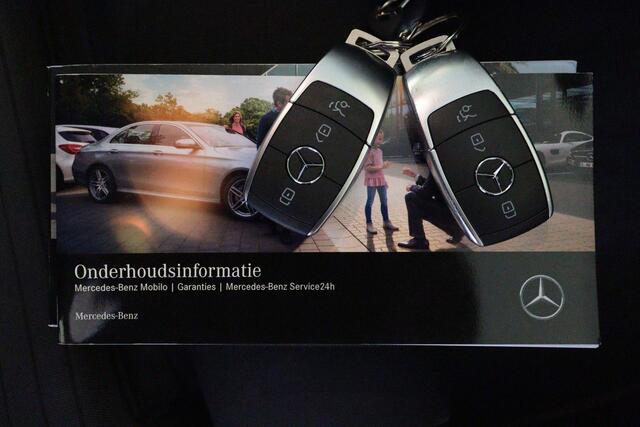 Mercedes-Benz C-KLASSE 180 Business Solution Automaat | NAVI | CLIMA | CAMERA + PDC | CRUISE | STOELVERW |