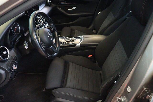 Mercedes-Benz C-KLASSE 180 Business Solution Automaat | NAVI | CLIMA | CAMERA + PDC | CRUISE | STOELVERW |