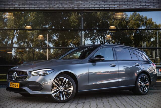 Mercedes-Benz C-KLASSE Estate 300 e AMG Line , Panoramadak, Sfeerverlichting,