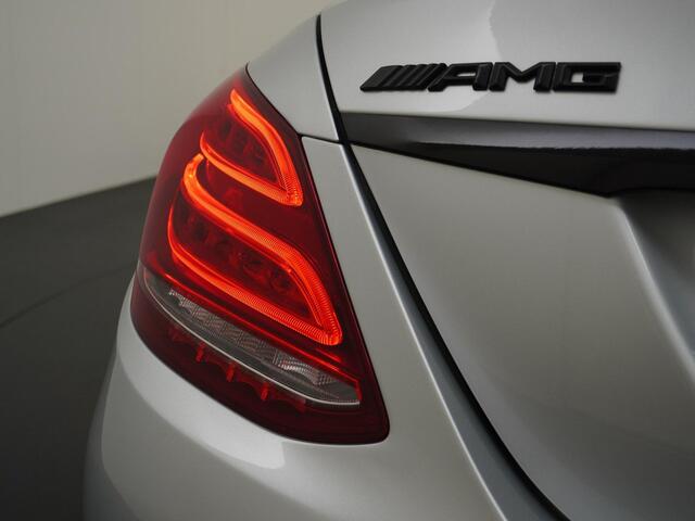 Mercedes-Benz C-KLASSE 180 Business Solution AMG