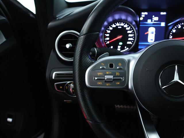Mercedes-Benz C-KLASSE 180 Business Solution AMG Panoramadak | AMG Styling Inclusief 24 maanden MB Certified garantie voor Europa.