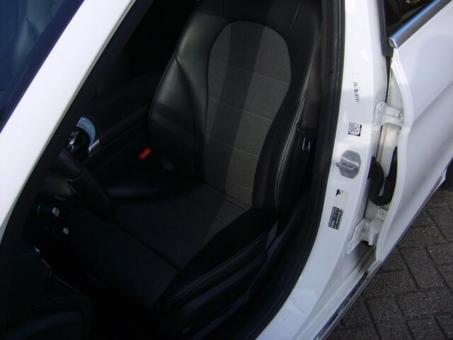 Mercedes-Benz C-KLASSE Estate Automaat 180 Edition 1