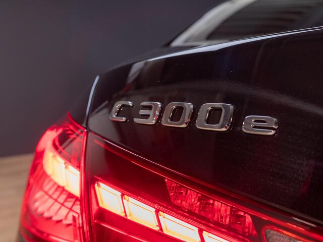 Mercedes-Benz C-KLASSE Limousine 300 e Star Edition LIMITED Premium PLUS | Panorama dak | Trekhaak