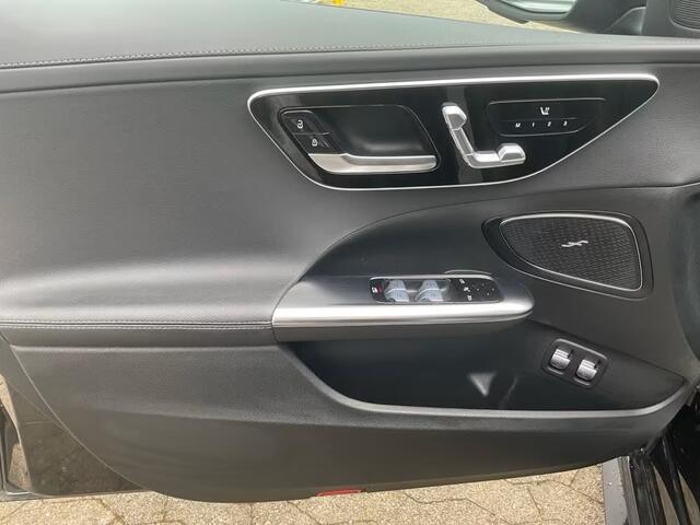 Mercedes-Benz C-KLASSE Estate 300e AMG ** LED, MBUX+, PANO, TREKH, WINTER-, MEMORY-, KEYLESS-PACK ** 1e EIG - UNFALLFREI ** ** INFORMEER OOK NAAR ONZE AANTREKKELIJKE FINANCIAL-LEASE TARIEVEN **