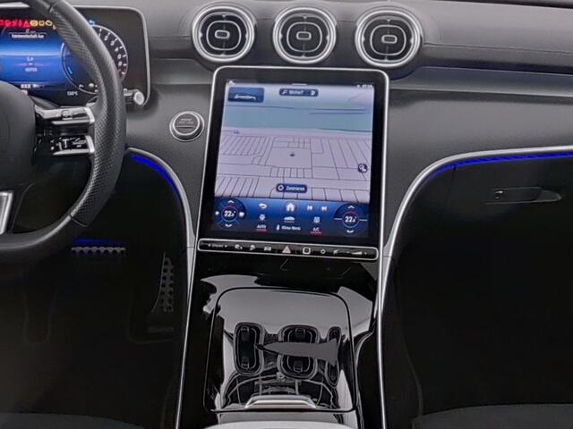 Mercedes-Benz C-KLASSE Estate 300 e AMG Plug-In Hybride AMG Line | Night Pakket | Trekhaak | Panorama Schuif-Kanteldak | Memory Voorstoelen. Inclusief 24 maanden Mercedes-Benz Certified garantie voor Europa.