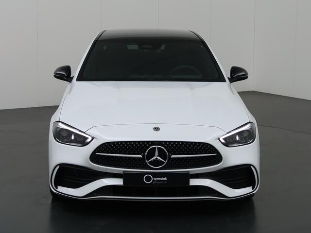 Mercedes-Benz C-KLASSE 180 Star Edition AMG LINE | Night pakket | Panorama schuifdak | 360 camera | Apple carplay | Dode Hoek | Memory stoelen | Digital Light | Antidiefstal pakket
