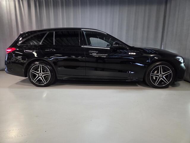 Mercedes-Benz C-KLASSE Estate 300 e AMG Line 18"/Trekhaak/Adaptieve cruise/LED/Stoelverwarming/Camera/Elektrische klep/Dodehoek/Sfeerverlichting