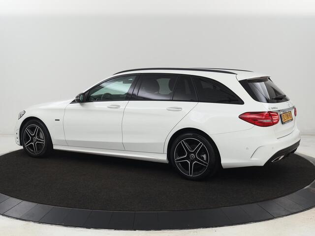 Mercedes-Benz C-KLASSE 300e AMG Night | Stoelverwarming | Carplay | Leder/Alcantara | Camera | Navigatie | Park Assist | Full LED | PHEV | Plug In