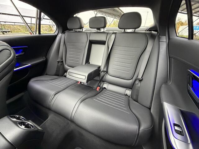 Mercedes-Benz C-KLASSE 180 Business Solution AMG | Night | Burmester | Panoramdadak | 360 camera | Sfeerverlichting | Digital light |