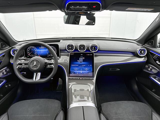 Mercedes-Benz C-KLASSE 300 e Business Solution AMG | Premium Plus pakket | Trekhaak | Nightpakket | Middenconsole metaalstructuur | Digital Light | Head-up display | Panoramaschuifdak | 360°-camera | Memorypakket | Augmented Reality Navigation |