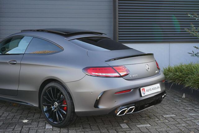 Mercedes-Benz C-KLASSE Coupé C300 AMG line /Pano/Burmester/360 cam/Full option!