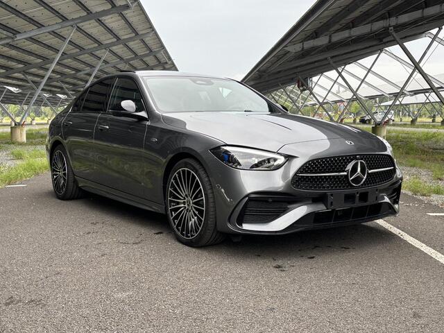 Mercedes-Benz C-KLASSE 300 e Business Solution AMG | Night | Panoramadak | Digital light | 19" Multispaaks velgen | Sfeerverlichting |