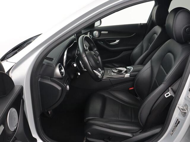 Mercedes-Benz C-KLASSE 400 4Matic AMG | 333pk | Head-Up | Adaptive cruise | Leder | Trekhaak | Luchtvering | Burmester Surround | Camera | Stoelverwarming | Navigatie Comand | Park Assist | Full LED