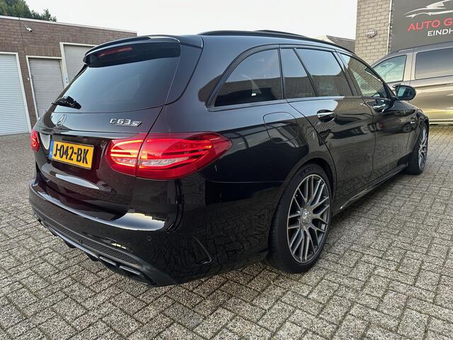 Mercedes-Benz C-KLASSE AMG 63S Edition1 *CERAMIC*PANO*BURMESTER*HEAD-UP*CARBON*FULL OPTION!!!!