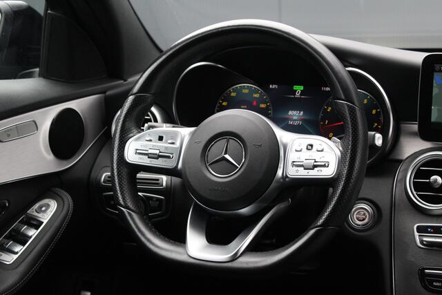Mercedes-Benz C-KLASSE Estate 200 Business Solution AMG 184pk | Incl. 12 maanden garantie 1e Eigenaar | 360 Camera | Stoelverwarming | Apple Carplay | Sportstoelen Leer | LED verlichting | Zwarte hemel | Elektr. kofferbak | Navigatie | Cruise control | Virtual cockpit | Bomvoll