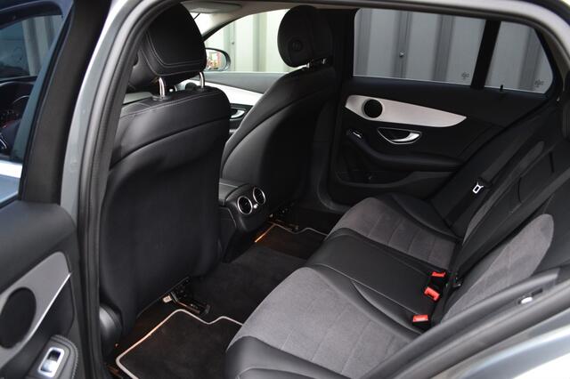 Mercedes-Benz C-KLASSE 180 Prestige 156PK Leer/Navi/LED/17''