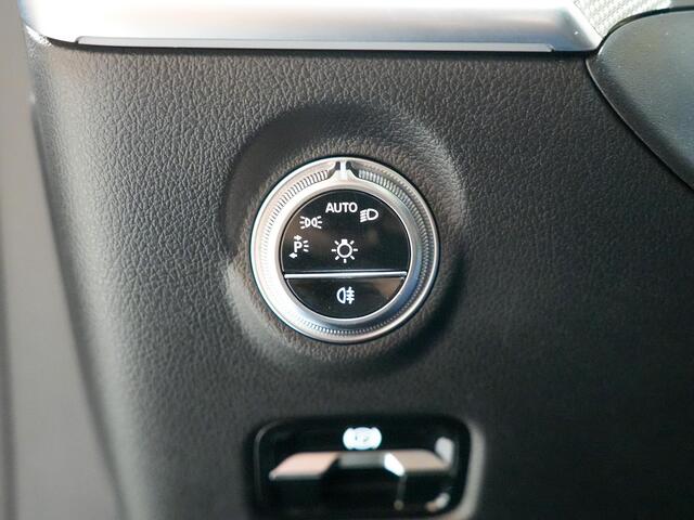 Mercedes-Benz C-KLASSE 180 Star Edition AMG Line |Burmester|trekhaak