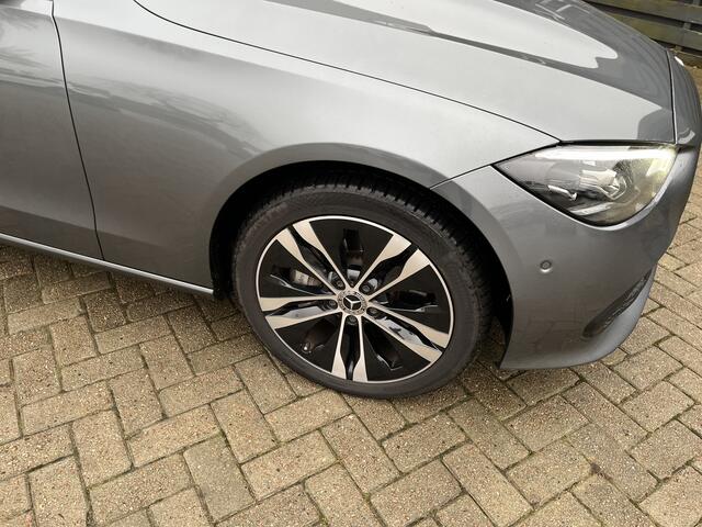 Mercedes-Benz C-KLASSE 300 e Luxury Line Led / Carplay / Clima / Schuif-kantel