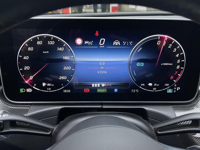 Mercedes-Benz C-KLASSE Estate 300 e AMG Line 18"/Panoramadak/Laser LED/Trekhaak/Stoelverwarming + memory l + r/Adaptieve cruise/Sfeerverlichting premium/Elektrische klep/Apple Carplay & Android Auto