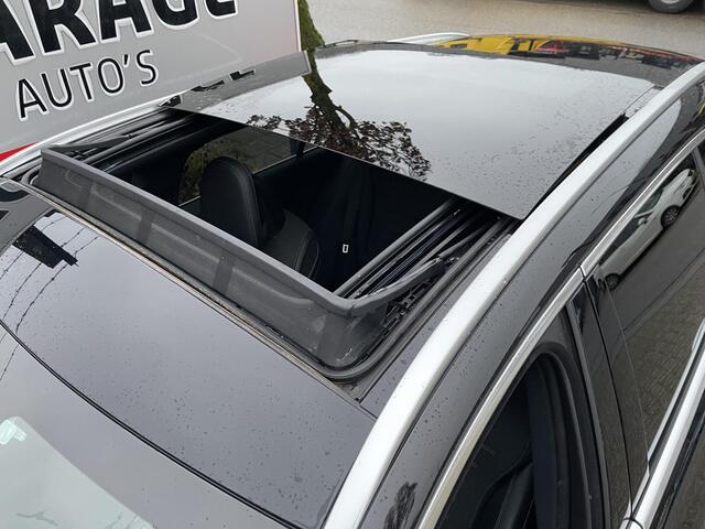 Mercedes-Benz C-KLASSE Estate 300 e AMG Line 18"/Panoramadak/Laser LED/Trekhaak/Stoelverwarming + memory l + r/Adaptieve cruise/Sfeerverlichting premium/Elektrische klep/Apple Carplay & Android Auto