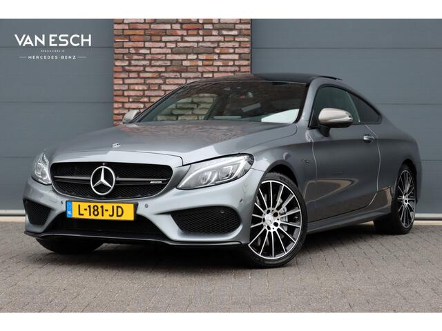 Mercedes-Benz C-KLASSE Coupé AMG 43 4MATIC | Panoramadak | Carbon | Burmester | Memory | AMG Performance Stuurwiel | Surround Camera | Schakelbaar Uitlaatsysteem | Spoorassistent | Dodehoekassistent |