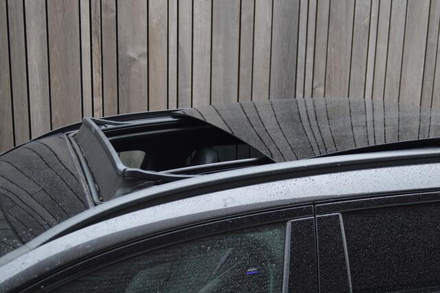 Mercedes-Benz C-KLASSE Estate 300 e AMG Led Panorama Memory Distronic Camera CarPlay Trekh Pdc