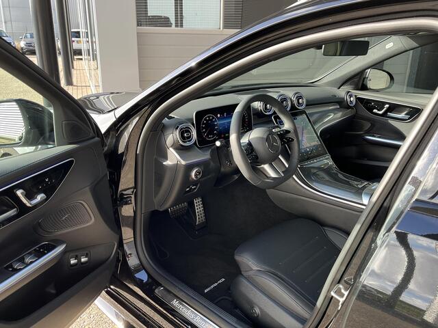 Mercedes-Benz C-KLASSE Estate 300 e Star Edition AMG | Panoramadak | Night Pakket | Apple CarPlay | Android Auto | Elektrisch Verstelbare Stoelen + Memory | Sfeerverlichting | Stoelverwarming | Achteruitrijcamera | Elektrisch Inklapbare Buitenspiegels