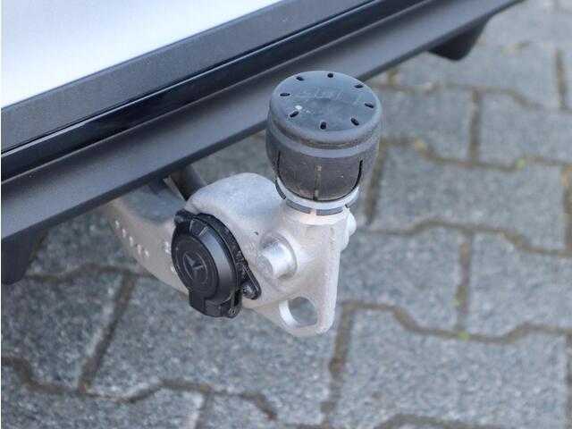 Mercedes-Benz C-KLASSE Estate 300 e Star Edition AMG Line