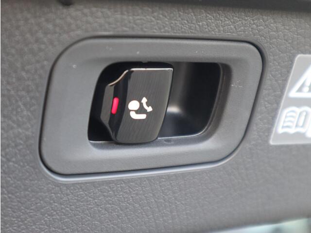 Mercedes-Benz C-KLASSE Estate 300 e AMG Line