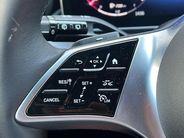 Mercedes-Benz C-KLASSE Estate All-Terrain 200 4MATIC | Premium Plus | Panoramadak | Trekhaak | Rijassistentie Pakket Plus | Burmester 3D Surround Sound | Head-up Display | 360° Camera | DISTRONIC Afstandsassistent | Verkeersbordenassistent | DIGITAL LIGHT | Elektrisch Verstelba