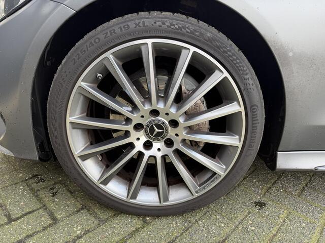 Mercedes-Benz C-KLASSE 200 4matic AMG | Navigatie | Camera | Stoelkoeling & Verwarming | 19 Inch Lichtmetalen Velgen |