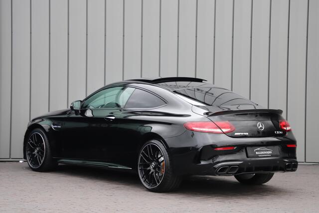 Mercedes-Benz C-KLASSE Coupé AMG 63 S | 510PK | Keramische-remmen | Head-up | Carbon | Schaalstoelen | Keyless-go | Sfeerverlichting | Multibeam | 2021.