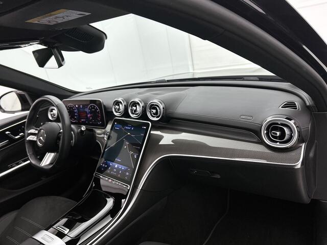 Mercedes-Benz C-KLASSE Estate 180 Star Edition AMG Panoramadak elct. | 5 spaaks licht metalen velgen | Naviagtie | parking support met camera achter\| Inclusief 24 maanden Mercedes-Benz Certified garantie voor Europa.