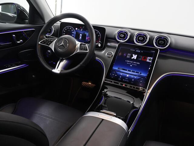 Mercedes-Benz C-KLASSE 180 AMG Line | Panoramadak | 360 camera | Draadloos laden |