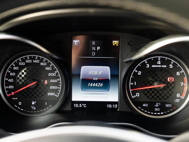 Mercedes-Benz C-KLASSE Coupé AMG 43 4MATIC 367pk | Panodak | Volleder Designo | Comand Online | Elek achterklep | Adap onderstel | Sportuitlaatsysteem | LaneAssist | Stuurhulp | Stoelverw |  Etc..