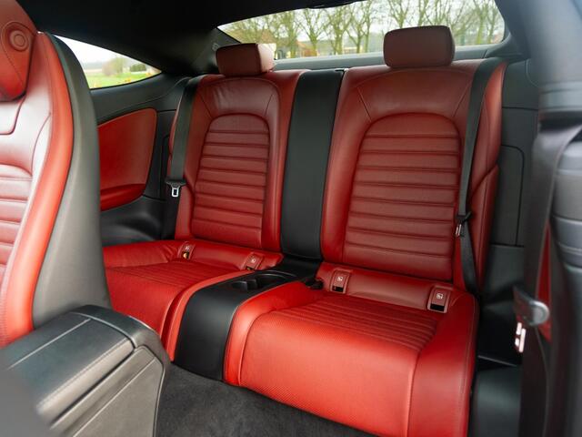 Mercedes-Benz C-KLASSE Coupé AMG 43 4MATIC 367pk | Panodak | Volleder Designo | Comand Online | Elek achterklep | Adap onderstel | Sportuitlaatsysteem | LaneAssist | Stuurhulp | Stoelverw |  Etc..