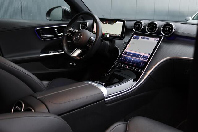 Mercedes-Benz C-KLASSE Estate 300 e AMG Line Pano/Leder/360/Head-up/Elek. stoelen+mem/Sfeer/Trekhaak wegkl.