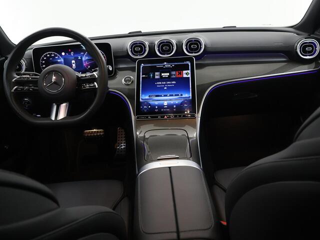 Mercedes-Benz C-KLASSE 180 Star Edition AMG Line | Keyless | Panoramadak | Digitaal Licht | 360* Camera |