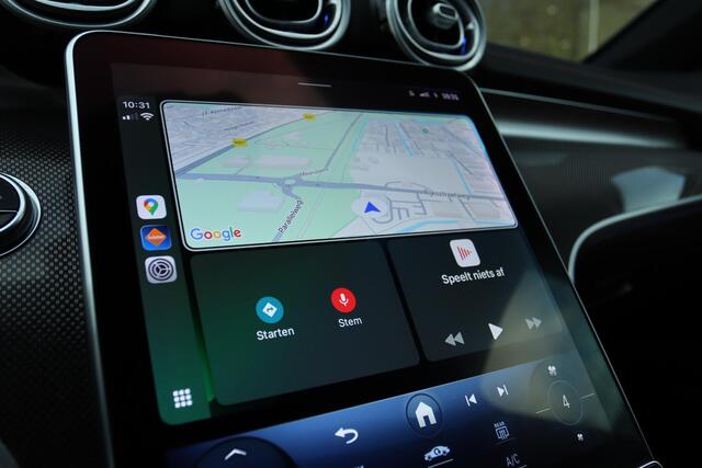 Mercedes-Benz C-KLASSE 180 AMG LINE | ACC | CAMERA | CARPLAY | VIRT. COCKPIT | LED | LEDER