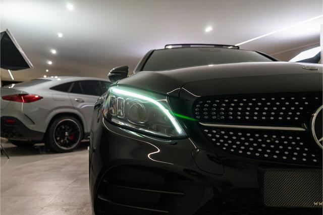 Mercedes-Benz C-KLASSE 300 e Premium AMG 313PK | NL AUTO+NAP+1E EIG | Pano | Carplay | Sfeer | 360 | 12 MND Garantie