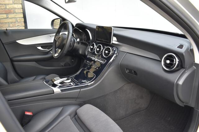 Mercedes-Benz C-KLASSE 180 Business Upgrade Ed. Xenon, Navi, AUT