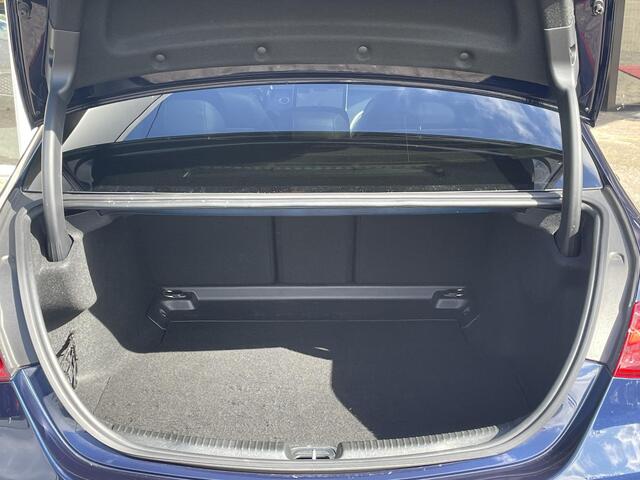 Mercedes-Benz C-KLASSE 180 AMG | Panoramadak | Night Pakket