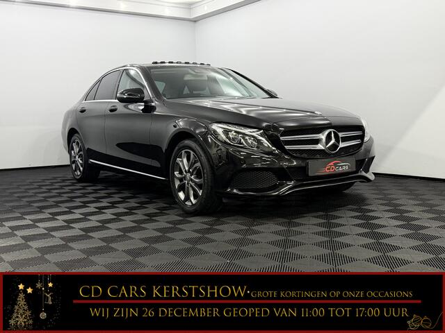 Mercedes-Benz C-KLASSE 200 Prestige Schuifdak, Camera, Half leder, Navi, Keyless start, Stoelverwarming, Rijstrook correctie, Cruise control